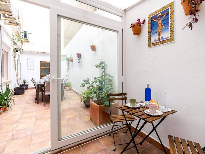 Apartamento de vacaciones para 8 personas, con terraza en Sevilla