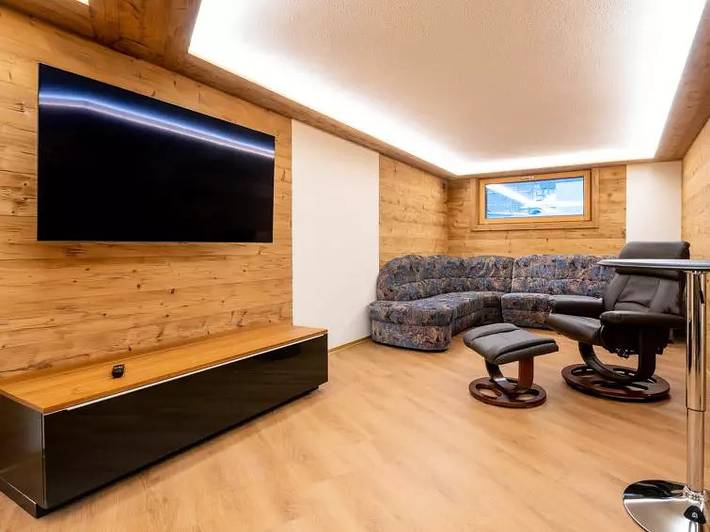Ferienwohnung für 4 Personen, mit Balkon und Sauna in Saas-Almagell