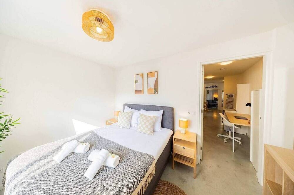 Ganze Wohnung, Urban Luxe 70m2 Three-Bedroom Apartment in Eindhoven, Nordbrabant