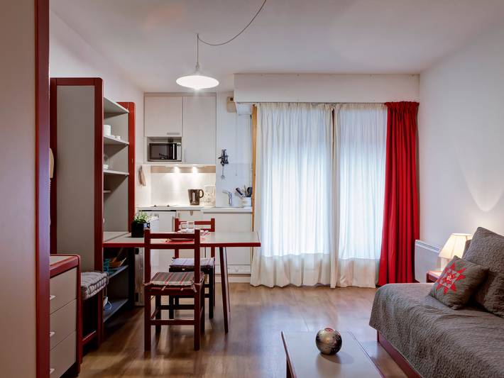 Location de vacances pour 4 personnes, avec balcon à Brides-les-Bains
