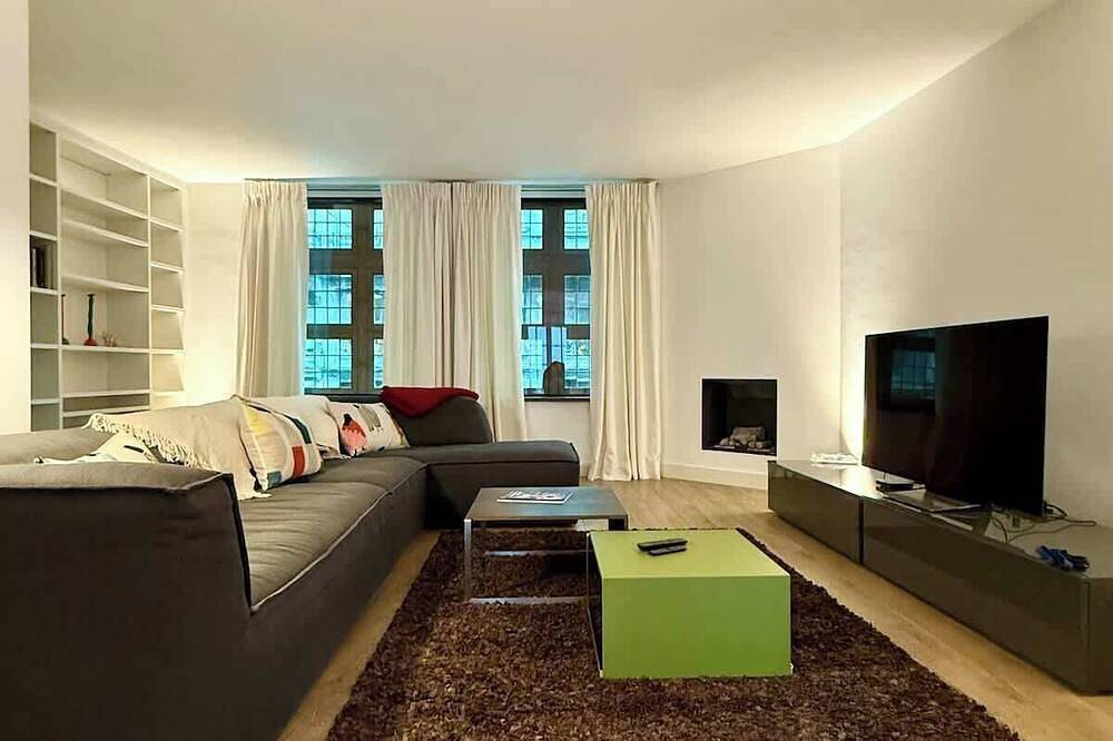 Spacious Sablon House, Comfort & Premium Living for 6 in Brussel, Brussel en omgeving