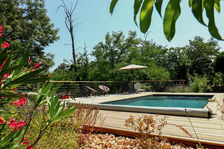 Maison de vacances pour 10 personnes, avec terrasse ainsi que vue et piscine