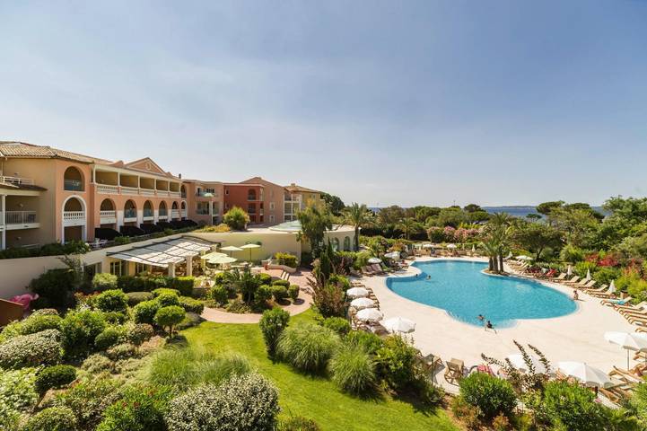 Gîte pour 4 personnes, avec balcon/terrasse et piscine dans Plage de la Garonnette