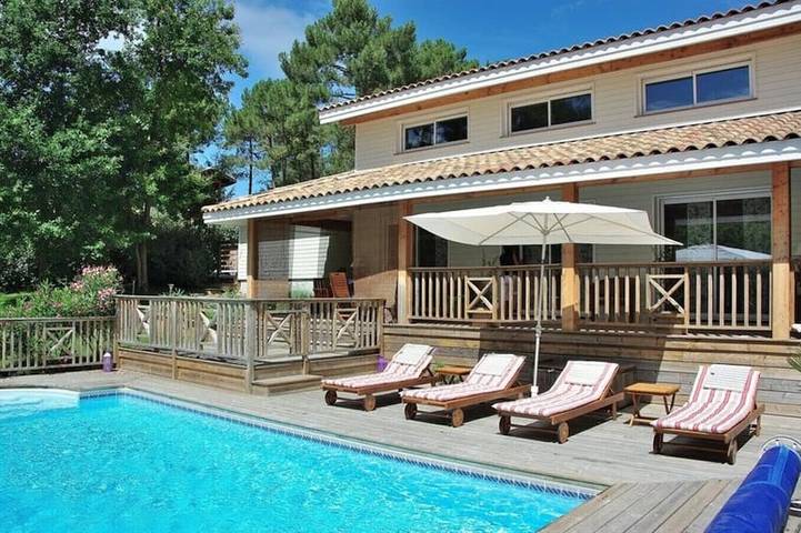 Location de vacances pour 6 personnes, avec jardin dans Port de Maguide