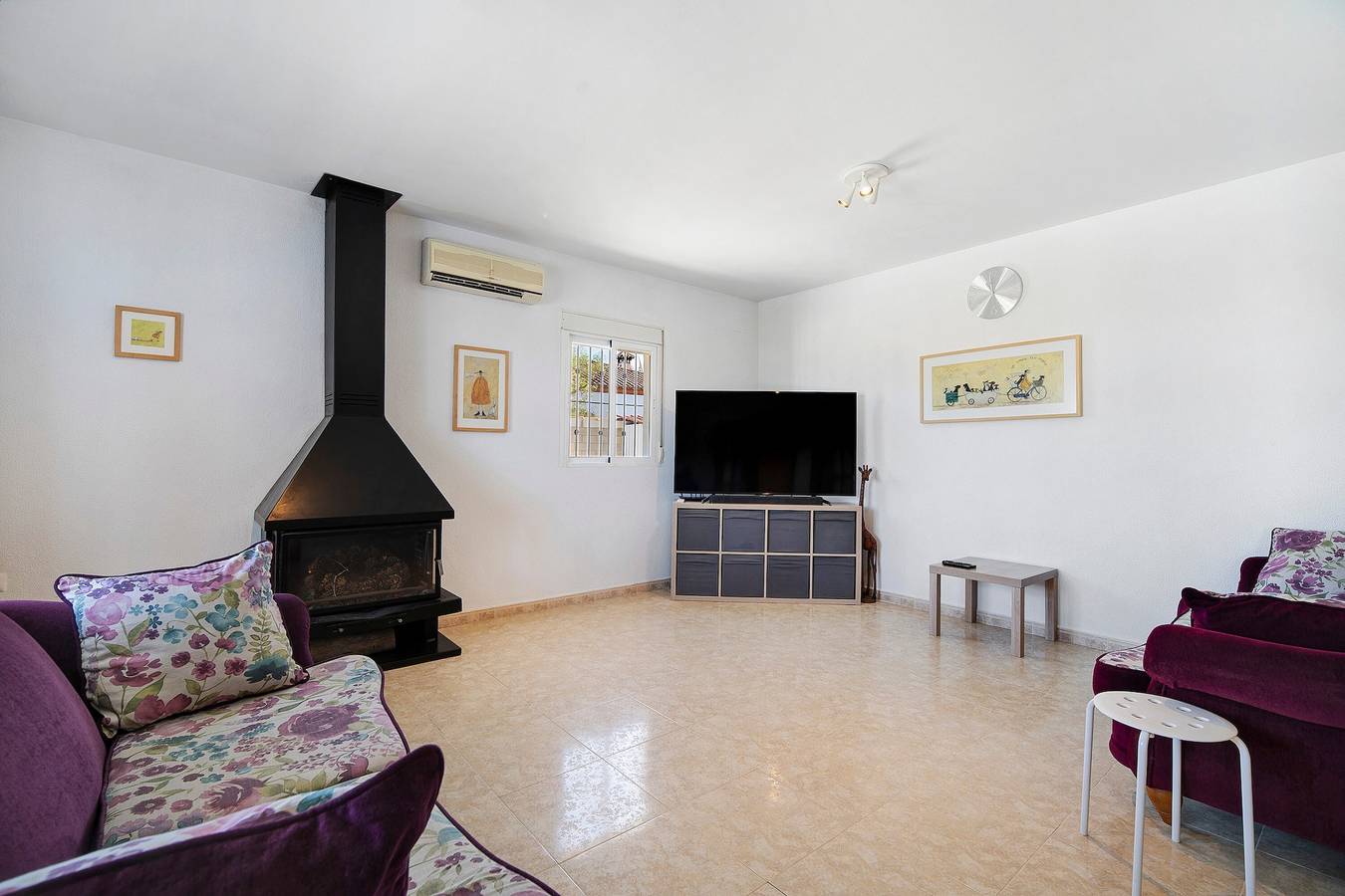 Country House 'Sol' with Mountain Views, Wi-Fi and Air Conditioning in Los Franceses-La Vega, Chiclana de la Frontera