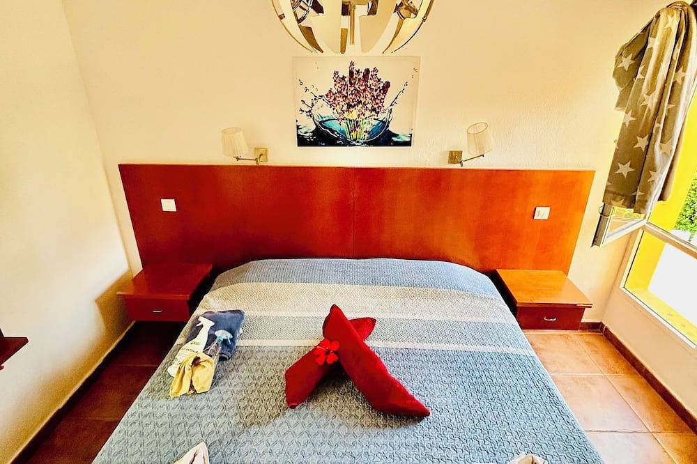 Cozy bungalow in complex with swimming pools for spectacular vacations  in Sonnenland, San Bartolomé de Tirajana