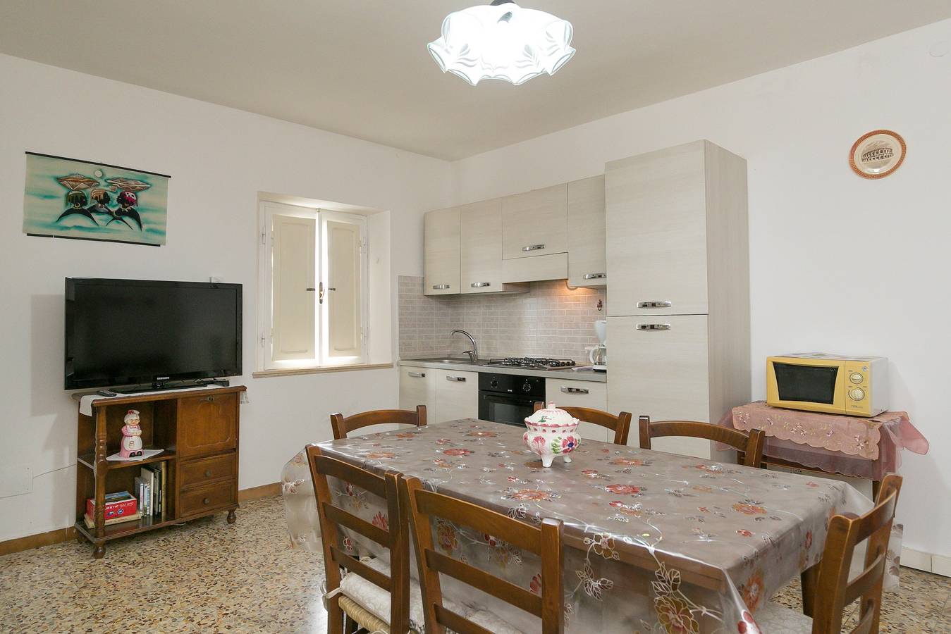 Ganze Wohnung, Ferienwohnung "Appartamento Stella" mit Privaten Balkonen, Privater Terrasse und Wlan in Chianni, Etruskische Küste
