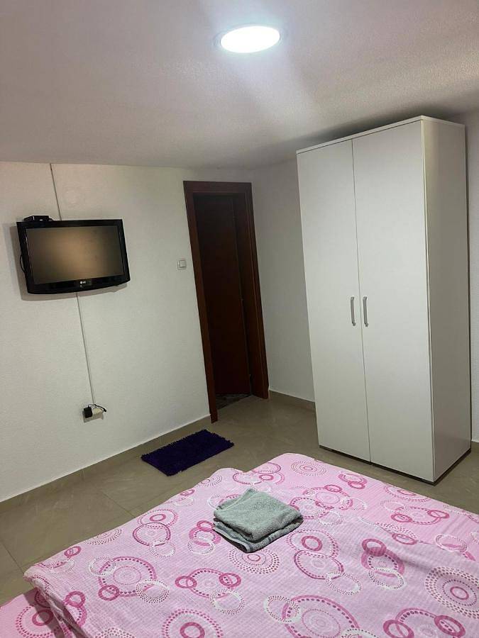 Hôtel pour 2 personnes, avec vue ainsi que jardin et balcon à Despotovac - 2