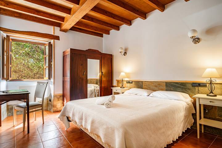 Habitación para 2 personas, con jardín, Se admiten mascotas en Norte de España