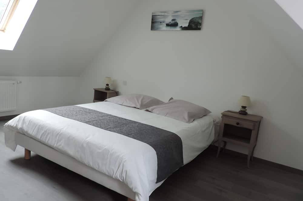 Gîte composé de 2 maisons avec cheminée et sauna in Houdetot, Région de Dieppe