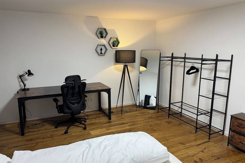 Ganze Wohnung, Deluxe Apartment No.2 in Reutlingen | Mitten in der Innenstadt | Modern in Reutlingen, Neckar-Alb