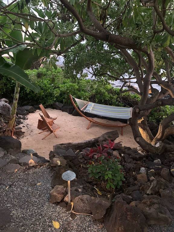 Atemberaubende Oceanfront Cottage in Kahaluu Beach Park, Kahaluu-Keauhou