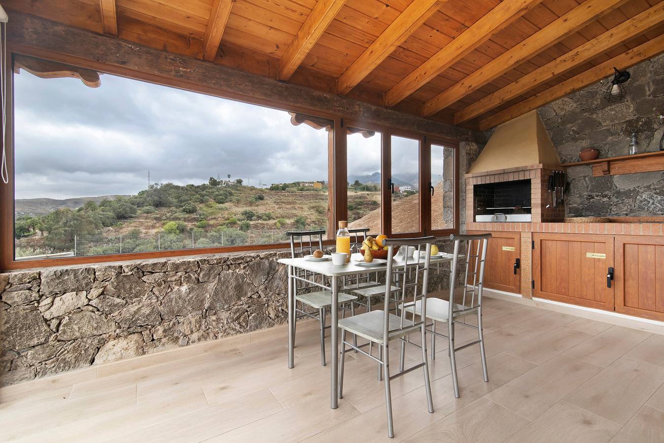 Finca Maison de vacances Tinamar Ii avec vue sur la montagne, piscine, Wi-Fi et jardin in Vega de San Mateo, Grande Canarie du Nord