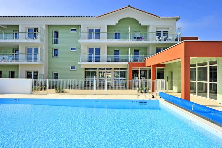 Villa for 4 people, with Pool and Sauna in Loire Valley