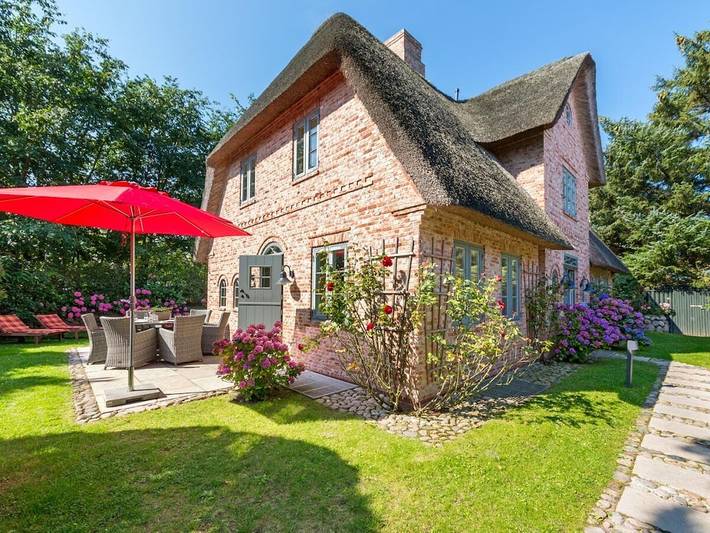 Ferienhaus für 8 Personen, mit Terrasse und Sauna sowie Garten, mit Haustier - 1
