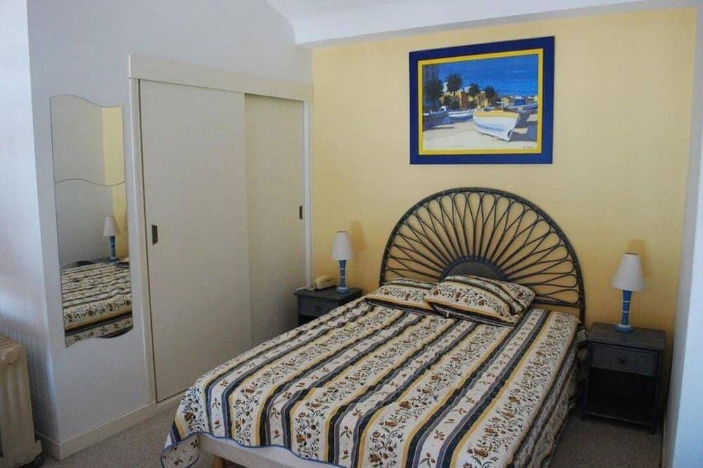 Ganze Wohnung, Vermietung Wohnung 3 Zimmer Füße im Wasser Reiter. in Cavalière, Le Lavandou