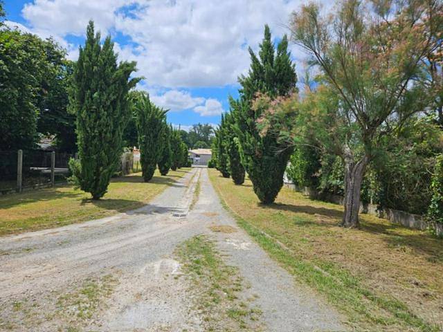 Location de vacances pour 6 personnes, avec jardin et terrasse dans Saint-Gervais (Gironde)