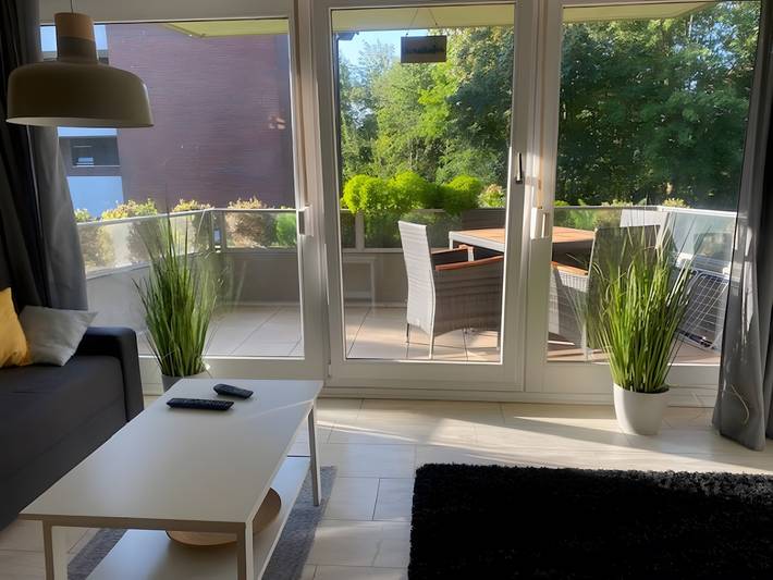 Apartment 'Nordseeperle 8' with Shared Garden, Balcony, and Wi-Fi