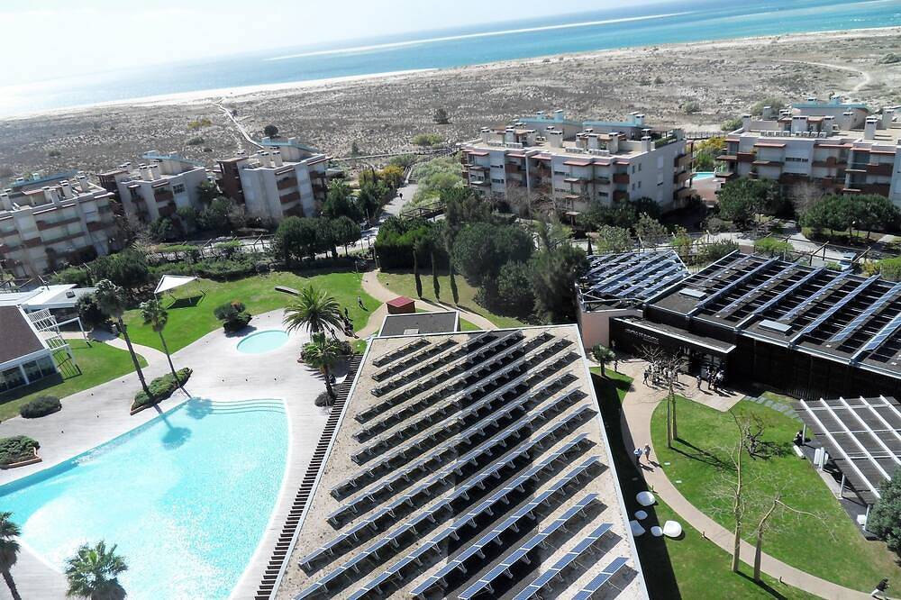 Apartamento inteiro, Estudio com beliche vista mar em Hotel**** in Carvalhal, Costa Alentejana