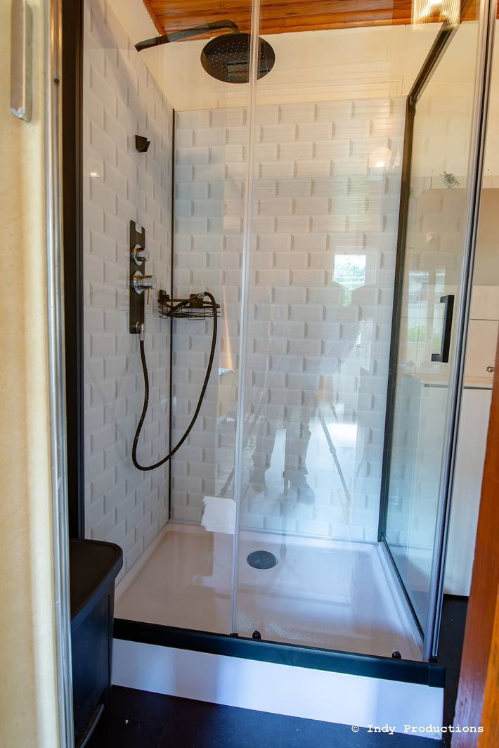 Studio entier, Le Lotus - Proche Thermes - Wifi in Bourbonne-les-Bains, Haute-Marne