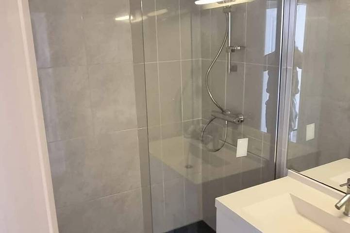 Gîte pour 4 personnes, avec balcon dans Plage de Tiuccia - 2