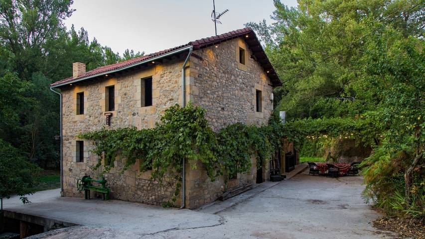 Casa rural para 7 personas, con Jardín en Cantabria - 2