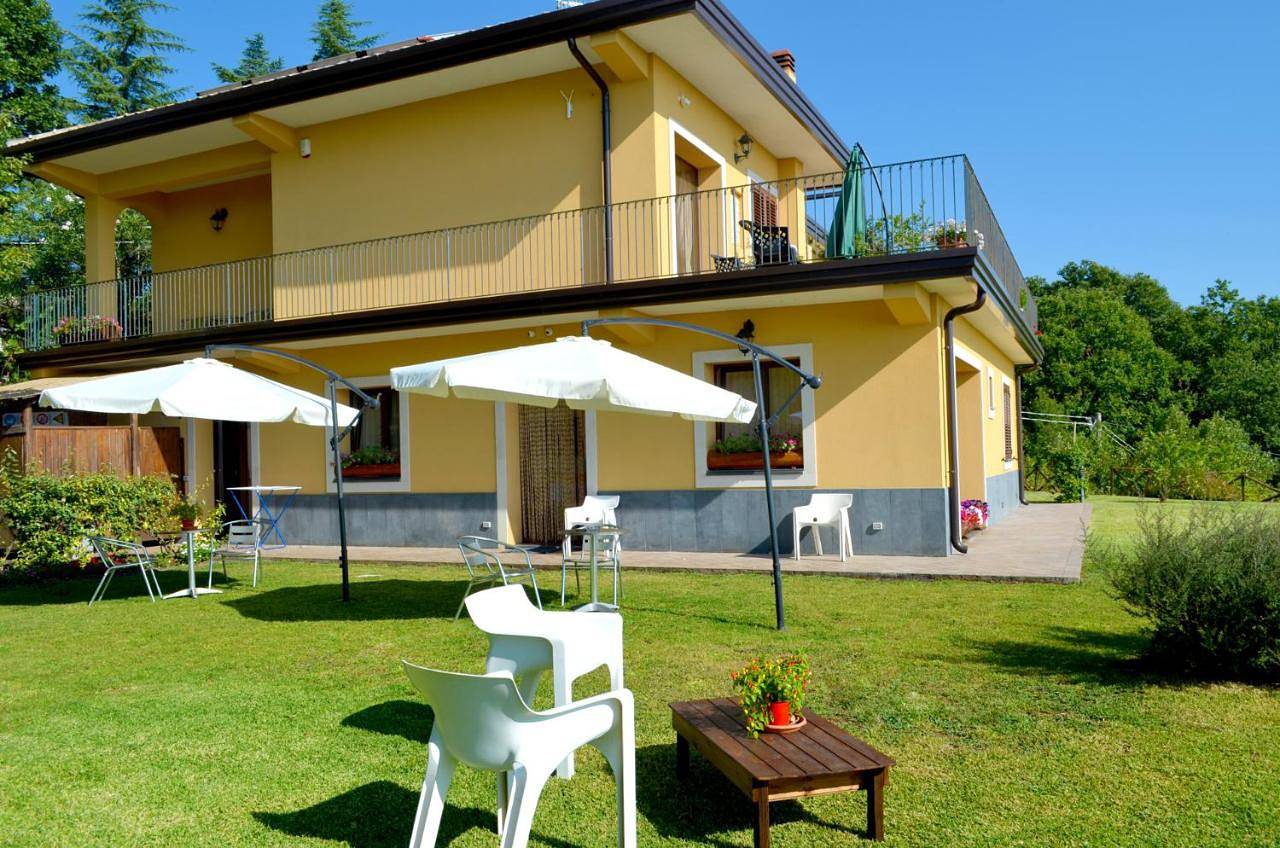 L'Infinito Agriturismo - Rooms & Breakfast in Fornazzo, Milo