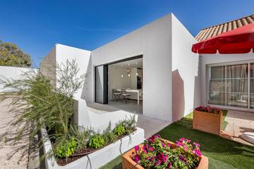 Villa voor 10 Personen in Guia, Faro District, Afbeelding 3