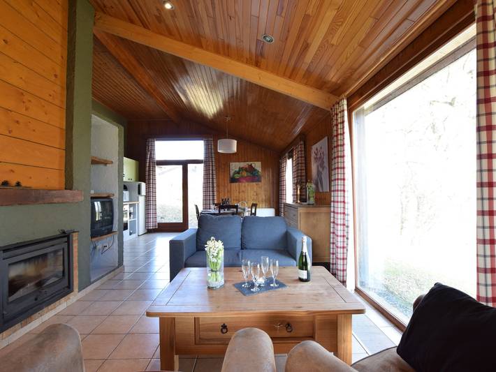 Location de vacances pour 4 personnes, avec Terrasse et Jardin à Tenneville