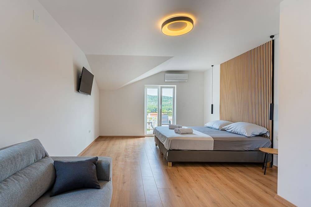 Zimmer in Cres mit Meerblick, Balkon, Klimaanlage, W-Lan (4249-6) in Cres Stadt, Cres