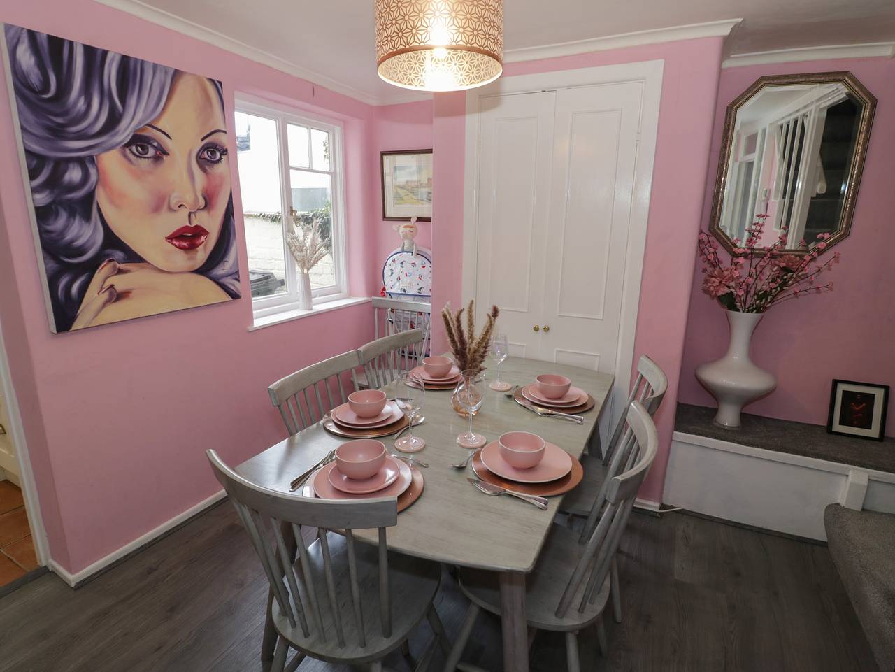 Cherry Blossom Cottage in Stratford upon Avon, Warwickshire