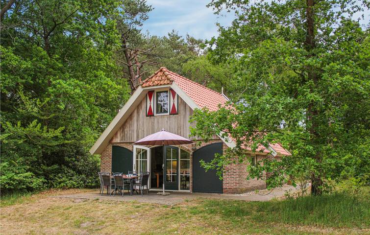 Vakantiehuis voor 6 personen, with tuin and terras as well as sauna, met huisdier in De Bult