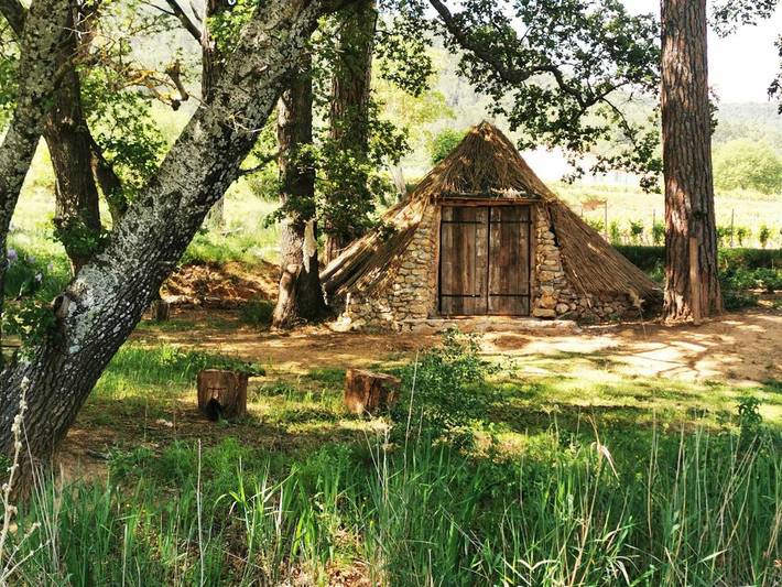 Tente pour 4 personnes, avec jardin et piscine ainsi que terrasse et vue, animaux acceptés dans le Var - 3
