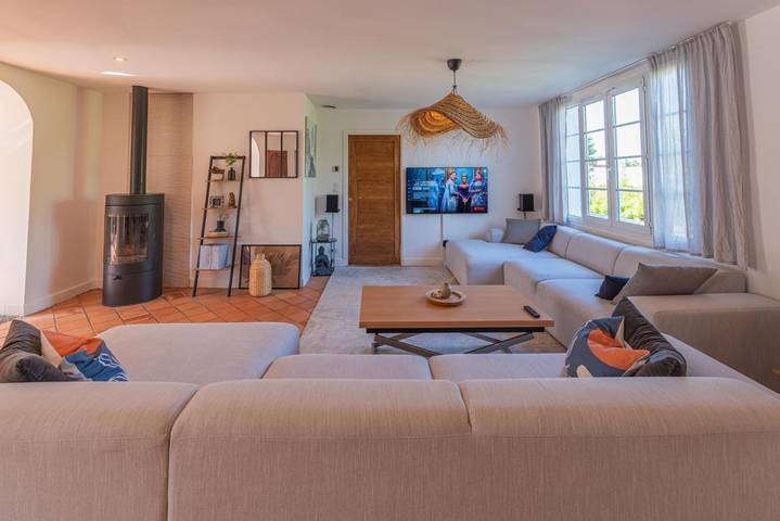 Location de vacances pour 7 personnes, avec jardin et piscine, adapté aux familles à Fargues-Saint-Hilaire - 2