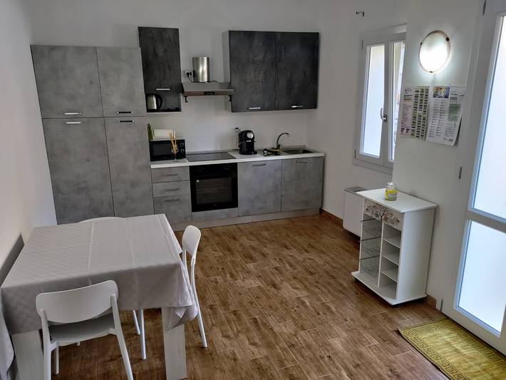 Casa vacanza per 5 persone, con giardino, con animali domestici in Nulvi