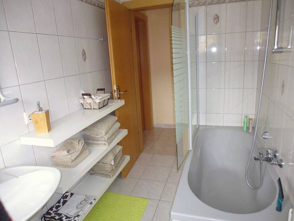 Appartement entier, Appartement / Chambres proche de Luxembourg City in Walferdange, Luxembourg