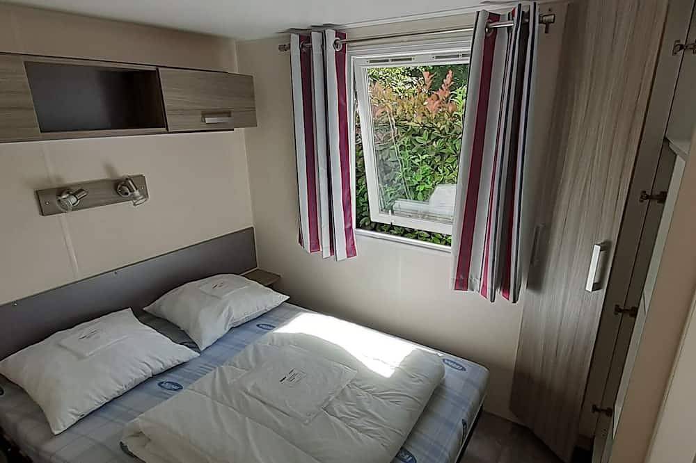 Mobile home climatisé 3 chambres à 5minutes de la plage in Carnac, Côte des Mégalithes