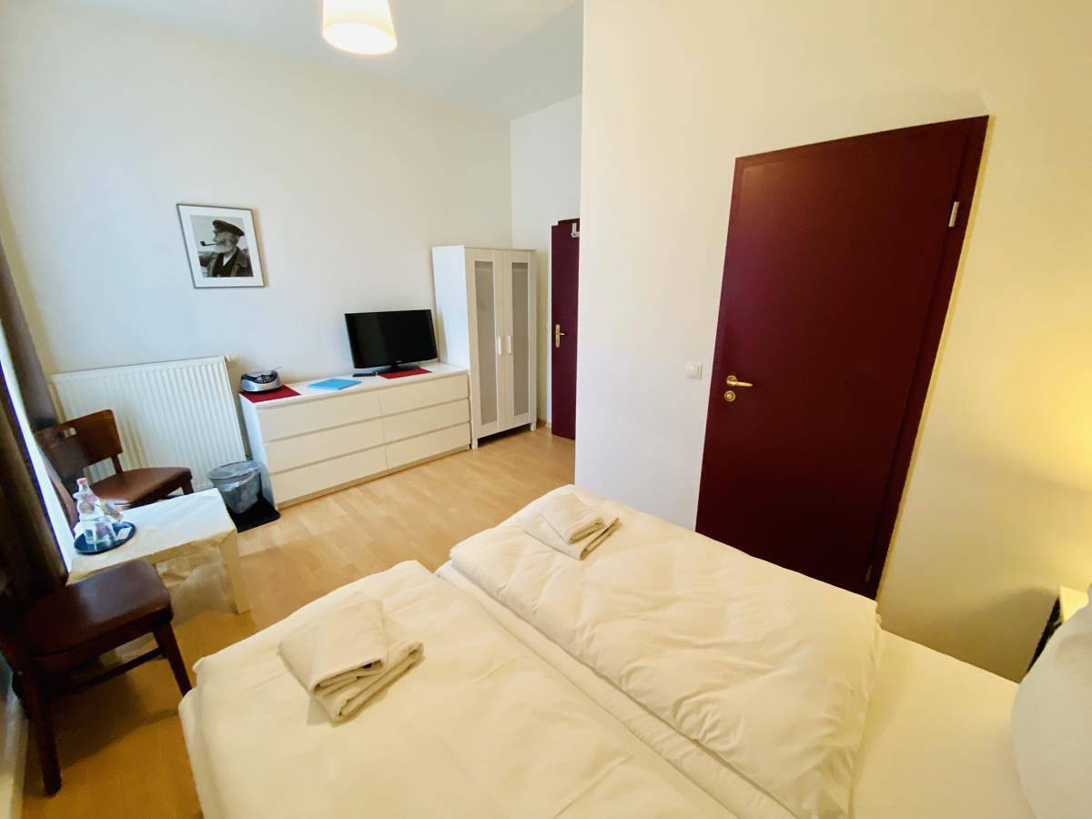 Apartamento entero, Doppelzimmer Tafel, direkt am Alten Strom in Warnemünde Strand, Rostock