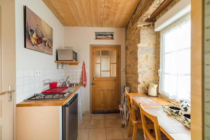 Maison d’hôte pour 5 personnes, avec jacuzzi ainsi que jardin et piscine à Tonquédec - 4