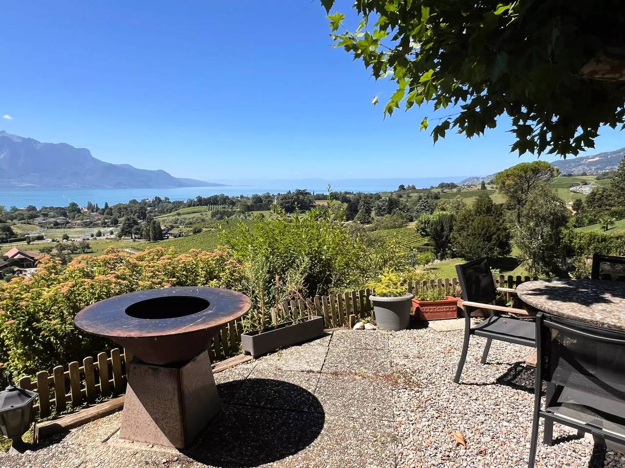 Apartamento entero, 4 estancias 6 personas in Chailly-Montreux, Montreux