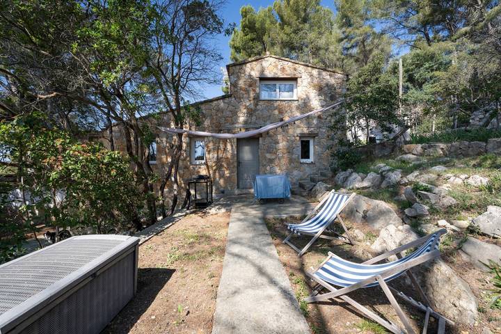 Holiday rental for 6 people, with balcony in Sanary-sur-Mer
