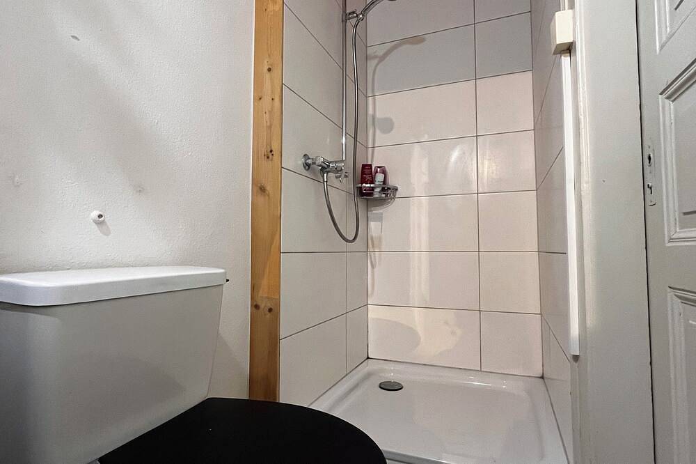 Ganze Wohnung, Thun Apartment – Nähe See, Bahnhof, Skigebiete und Interlaken in Thun, Thunersee