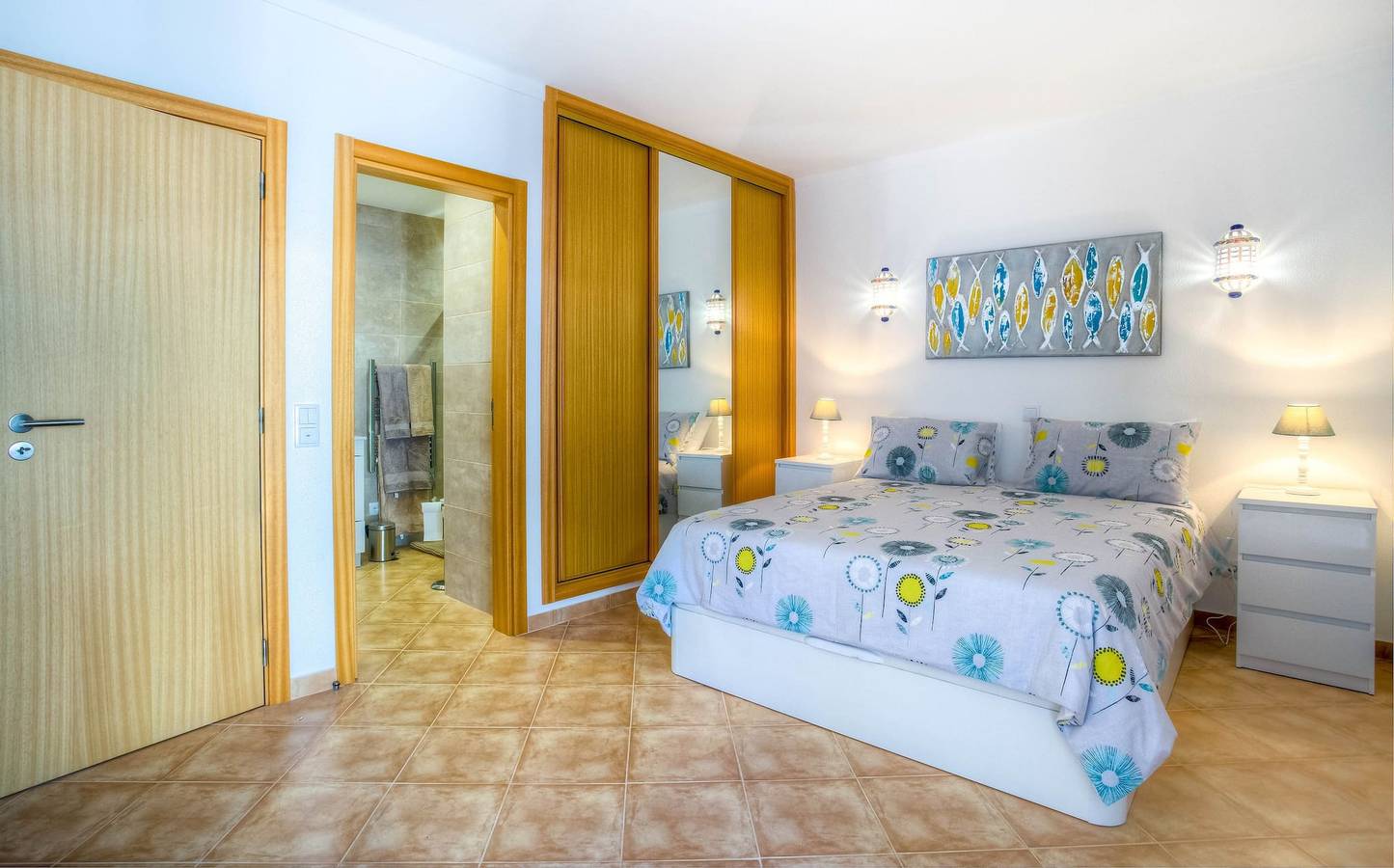 Entire apartment, Elizabet · Modern Apartment in the Heart of the Ci in Carvoeiro, Lagoa