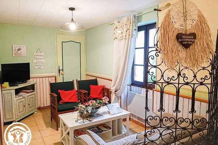Maison de campagne pour 4 personnes, avec jardin à Saint-Denis-lès-Martel - 2