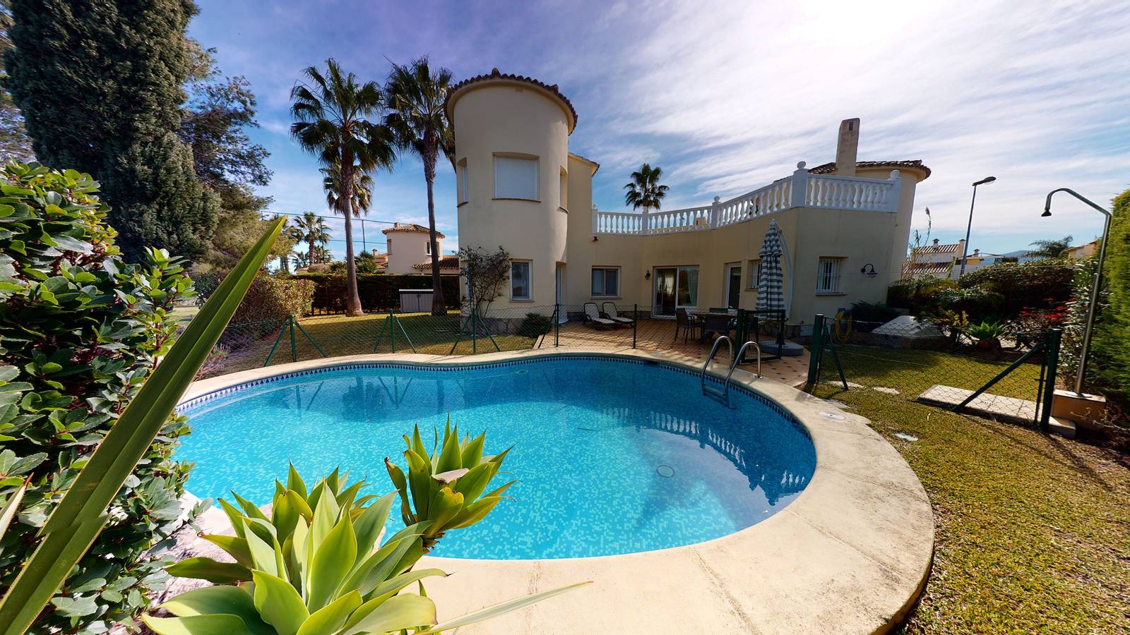 Villa pour 6 Personnes dans Oliva, Costa Blanca