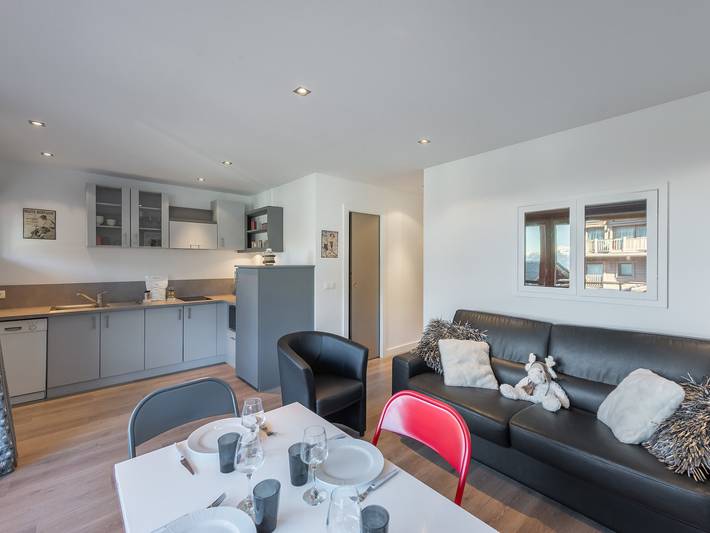 Studio entier, Appartement centre Courchevel avec accès pistes, garage et Wifi in Saint-Bon-Tarentaise, Courchevel