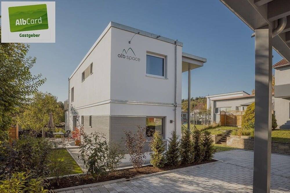 Ganze Wohnung, 1 bedroom apartment in sonnenbã¼hl in Sonnenbühl, Albsteig Etappe 11