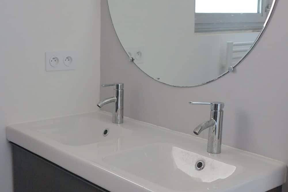 Appartement entier, Belle vue directe océan et golf, piscine sur toit, vue imprenable sur Biarritz in Le Phare (Biarritz), Biarritz
