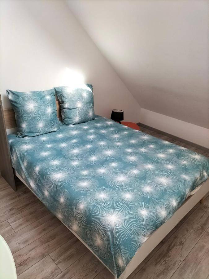 Gîte pour 2 personnes, avec terrasse à Bracieux