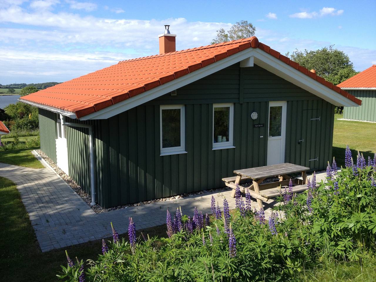 Ferienhaus 'Skipper-Lodge Süd' mit Meerblick, privater Terrasse und Wlan in Kosel, Rendsburg-Eckernförde